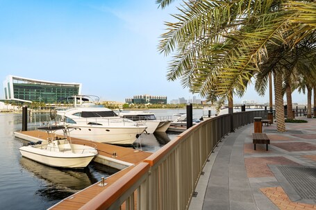Marriott Marquis Dubai - Image 10
