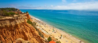 #211 Cerro da Lagoa by Home Holidays