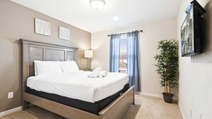 5 chambres, fer et planche à repasser, Wi-Fi, literie fournie