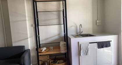 Charming Studio Niran 7 Ramkhamhaeng 2 Bangna Trad Ikea/Mega 15 mins airport