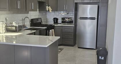 Aj's hidden treasure with Ocean view