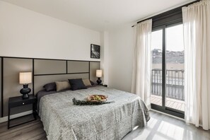 3 makuuhuonetta, silitysrauta/-lauta, Wi-Fi, vuodevaatteet