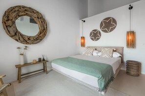 2 habitaciones, tabla de planchar con plancha y cuna de viaje 