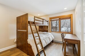 2 chambres, Wi-Fi gratuit, draps fournis
