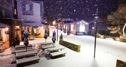 Kara's 8 Apartment with Balcony