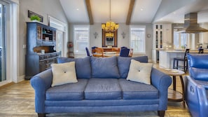 Smart TV, fireplace, offices