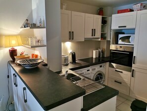 Fridge, microwave, oven, dishwasher