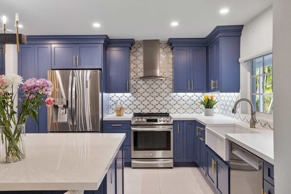 Microwave, oven, stovetop, dishwasher