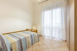 3 bedrooms, Internet