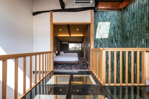 Casa família | 2 quartos, Wi-Fi de cortesia, roupa de cama