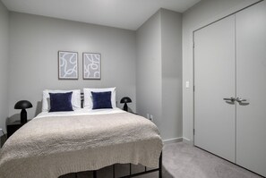 1 Schlafzimmer, Bügeleisen/Bügelbrett, WLAN, Bettwäsche