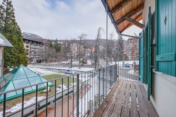 Property grounds - La Torre In The Center Of Town, Sauze d'Oulx, Italy (Sauze d'Oulx)