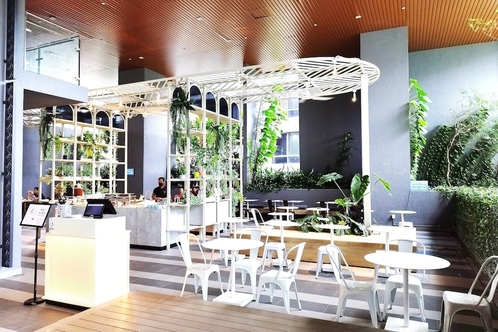KLCC CityTowerViewSty5Pax CeylonzSuite
