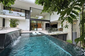 Piscina externa