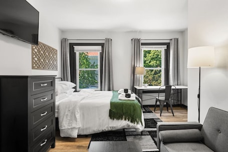 1 bedroom, desk, iron/ironing board, free WiFi. Modern 1BR Philadelphia Retreat Near Historic Sites + Free Parking