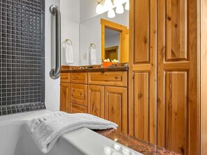 Douche, séchoir à cheveux