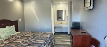 Sky Inn Hotel