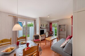 Televisión, estéreo