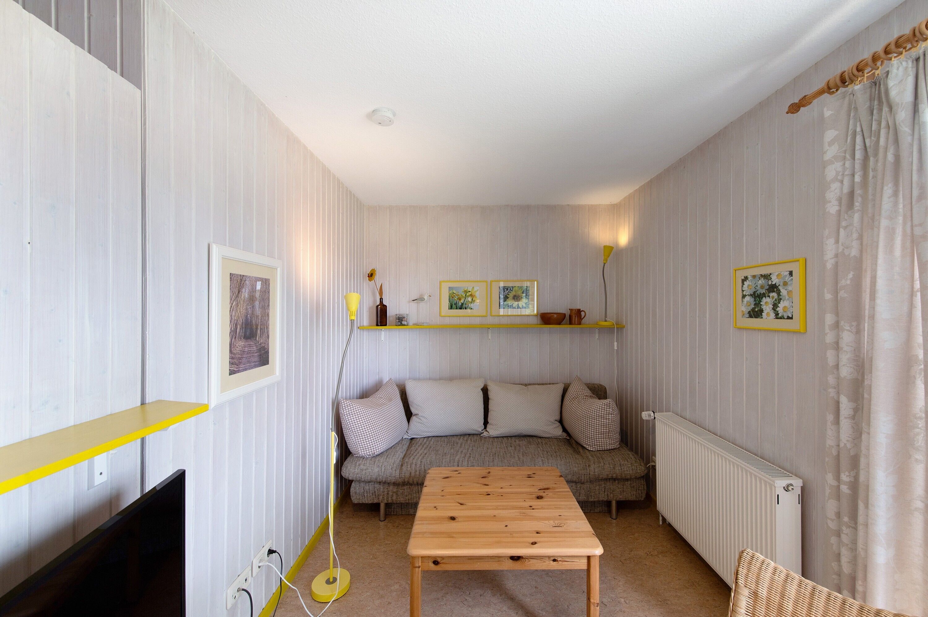 Fernseher, Stereoanlage