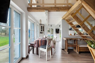 Holiday Home 'Mercimersea' with Private Terrace, Private Garden and Wi-Fi