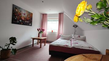 3 Schlafzimmer, Bügeleisen/Bügelbrett, kostenloses WLAN, Bettwäsche