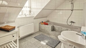 Shower, free toiletries, hair dryer, towels