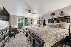 4 bedrooms, Internet, bed sheets
