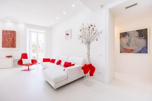 Apartment | 3 bedrooms - Morghen Red Passion and Pop Art (Naples)