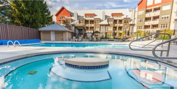 Outdoor pool, a heated pool