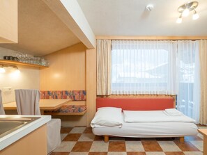 1 bedroom, Internet
