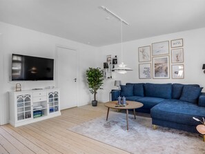 TV - "Yorick" - 300m from the sea by Interhome (Skagen)