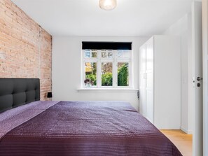 1 bedroom, Internet
