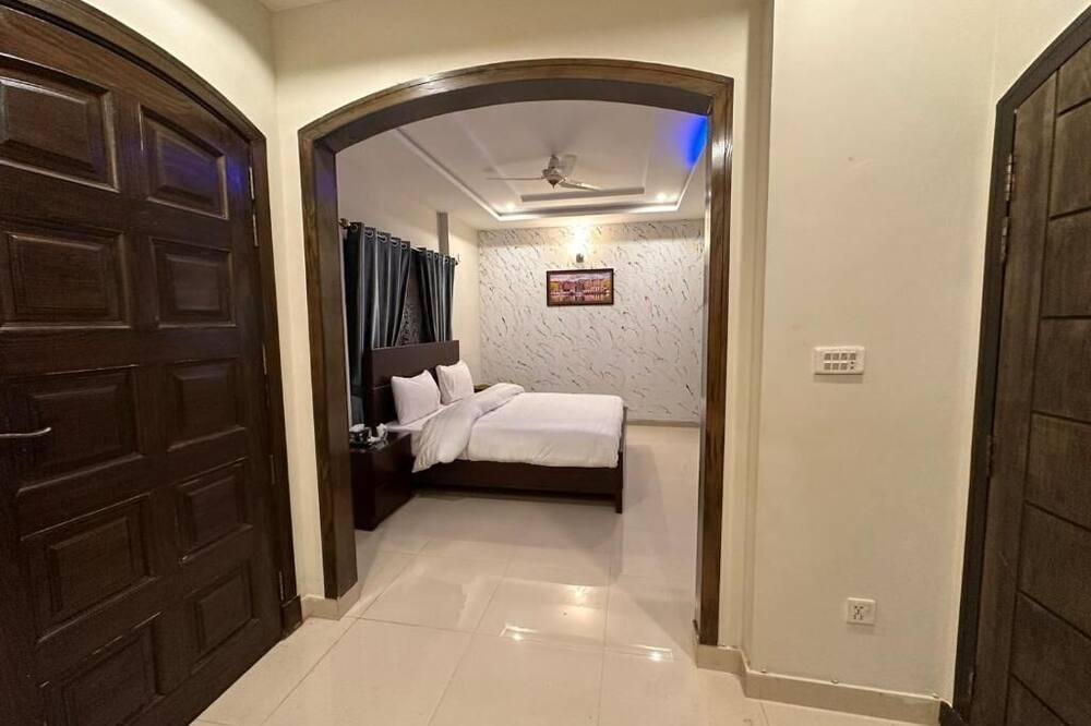 Sunrise Residence D1