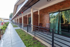 Lobby sitting area - OYO 90149 Pua Family Semporna (Semporna)