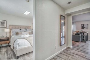 1 bedroom, iron/ironing board, travel crib, WiFi