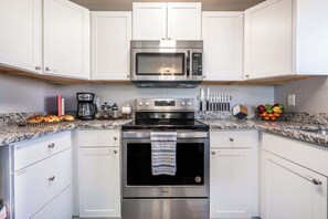 Fridge, microwave, oven, stovetop - Hillside Horizon! Scenic Escape w/ Firepit & BBQ (Colorado Springs)
