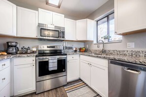 Fridge, microwave, oven, stovetop - Hillside Horizon! Scenic Escape w/ Firepit & BBQ (Colorado Springs)