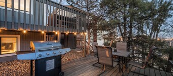Hillside Perfection! Cozy Stay w/ Fire Pit & BBQ