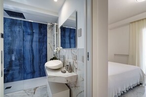 Dusche, Haartrockner