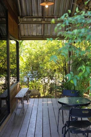 Signature Cabin, 1 Bedroom, Patio, Garden View | Terrace/patio