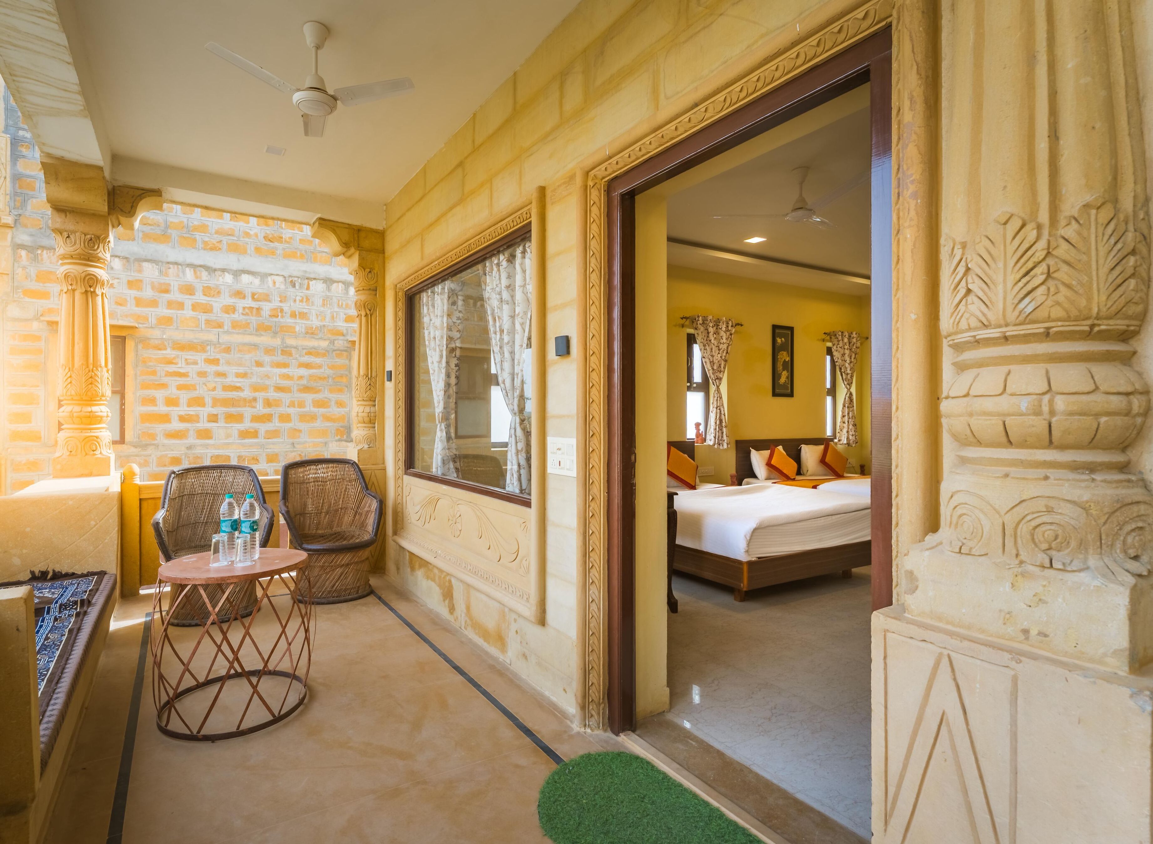 Royal Family Room | Garden view