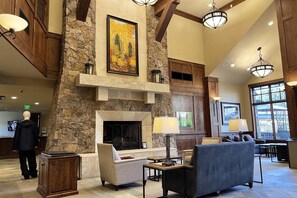 Interior - Grand Lodge on Peak 7 - Ski-In & Ski-Out - Family Friendly (Breckenridge)