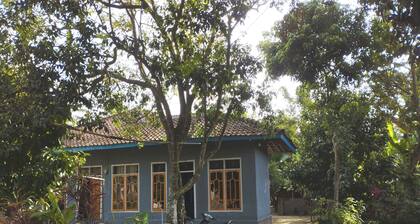 Hotel O Lestari Homestay