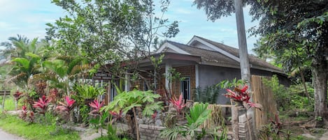Bagian depan properti