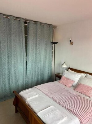 2 Schlafzimmer, Bettwäsche