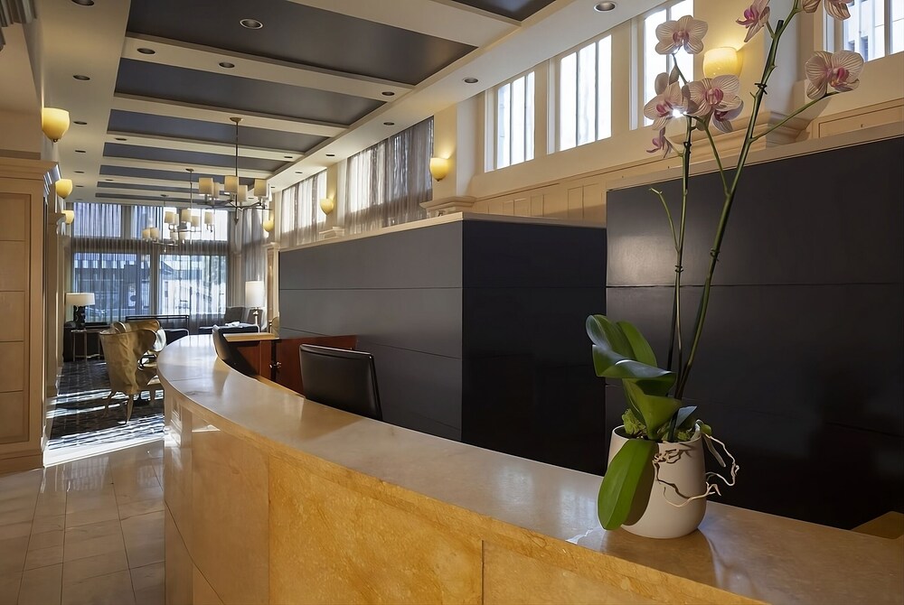 The Ashton Hotel, Signature Suite! Fort Worth Vrbo