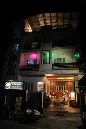 Fachada del alojamiento