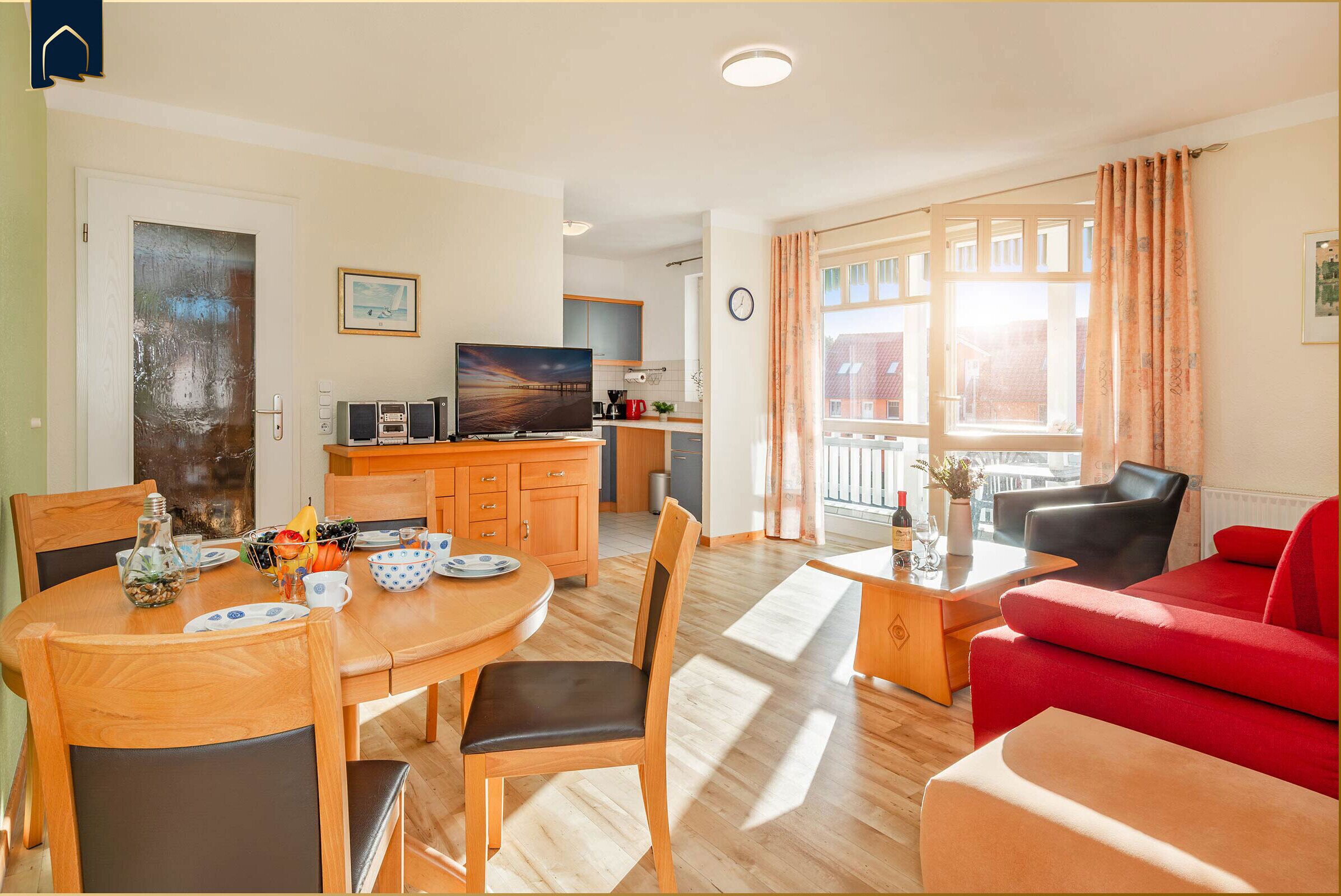 TV, libri, impianto stereo