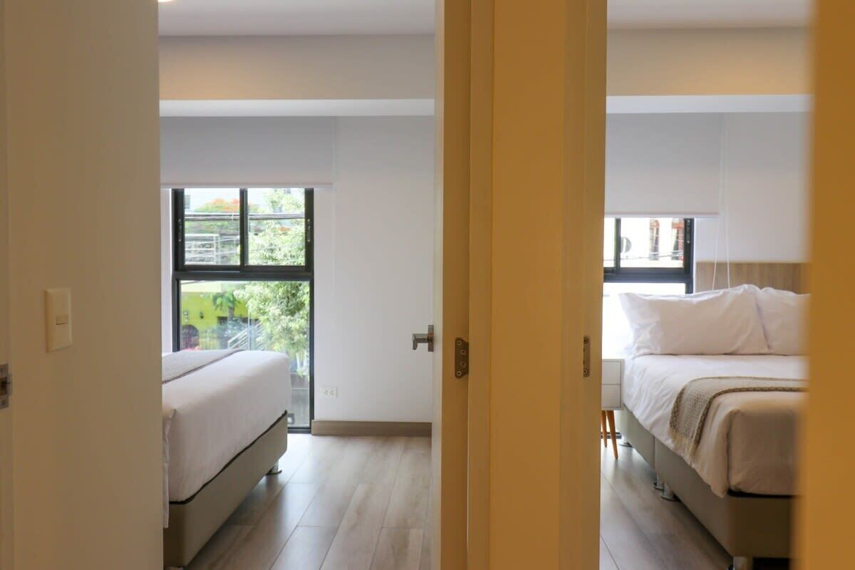 3 bedrooms, desk, iron/ironing board, WiFi