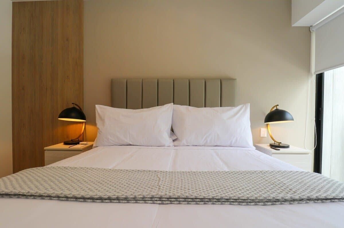 W* | Homey 3br With Balcony In Premium Miraflores - Lima